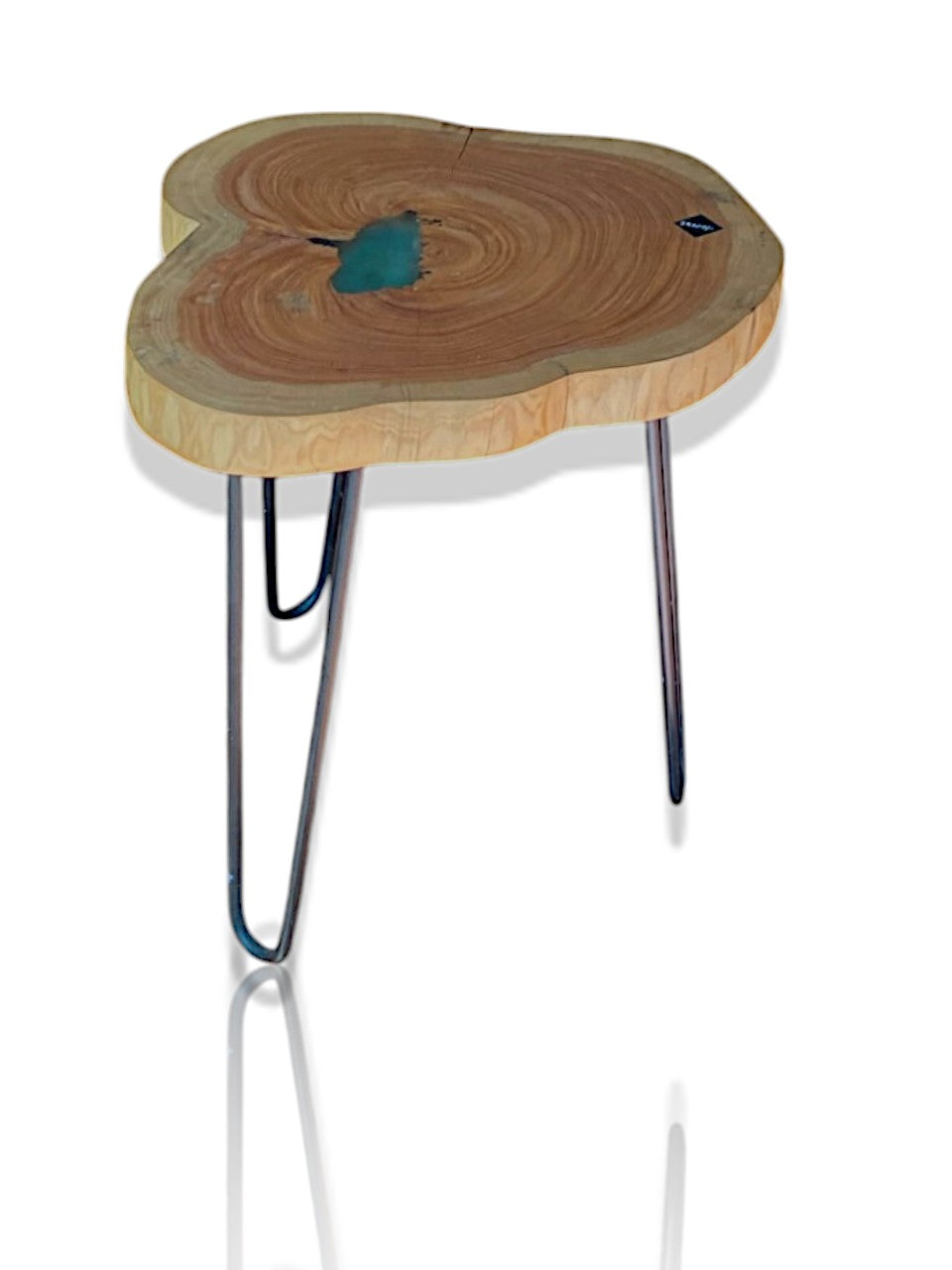 Live Edge Side Table | Elefari Woodcraft