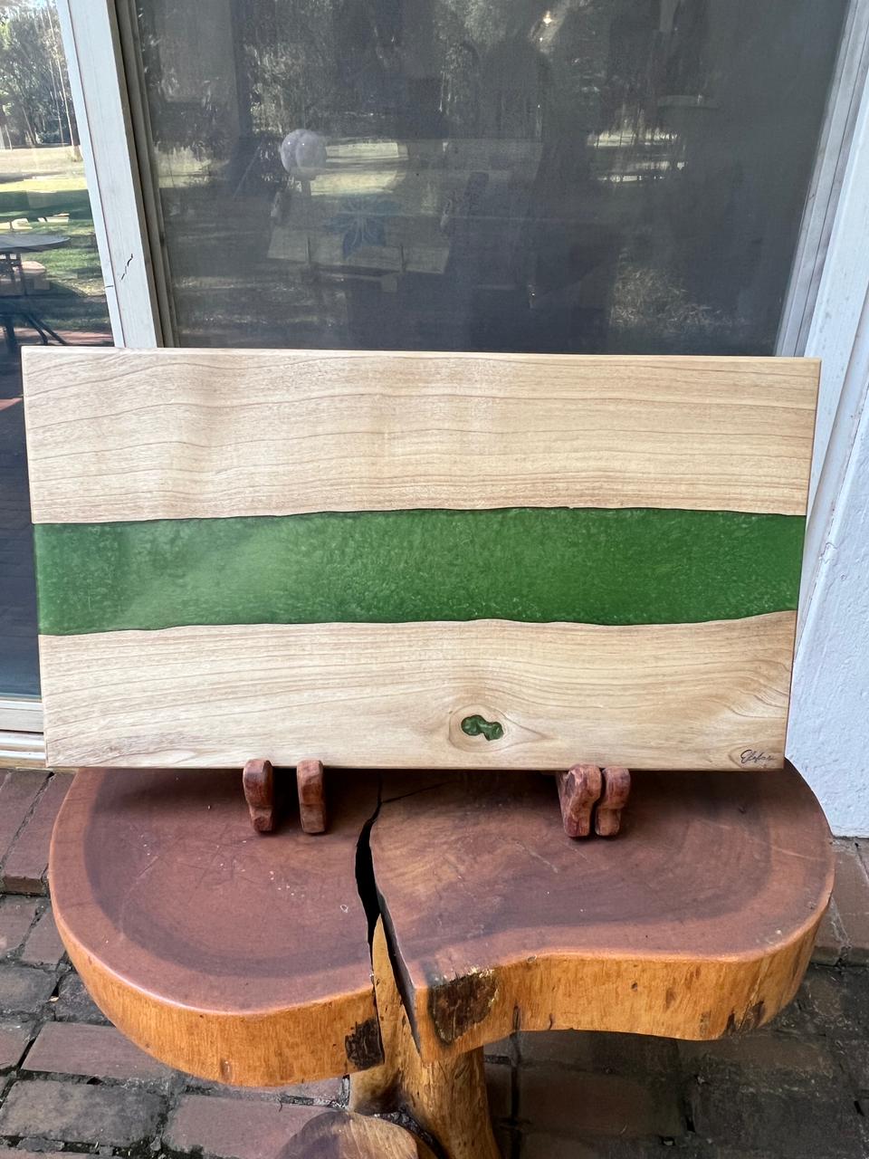 Meru Oak River Charcuterie Board | Elefari Woodcraft