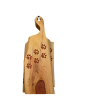 Chopping Board-Paw Print | Elefari Woodcraft