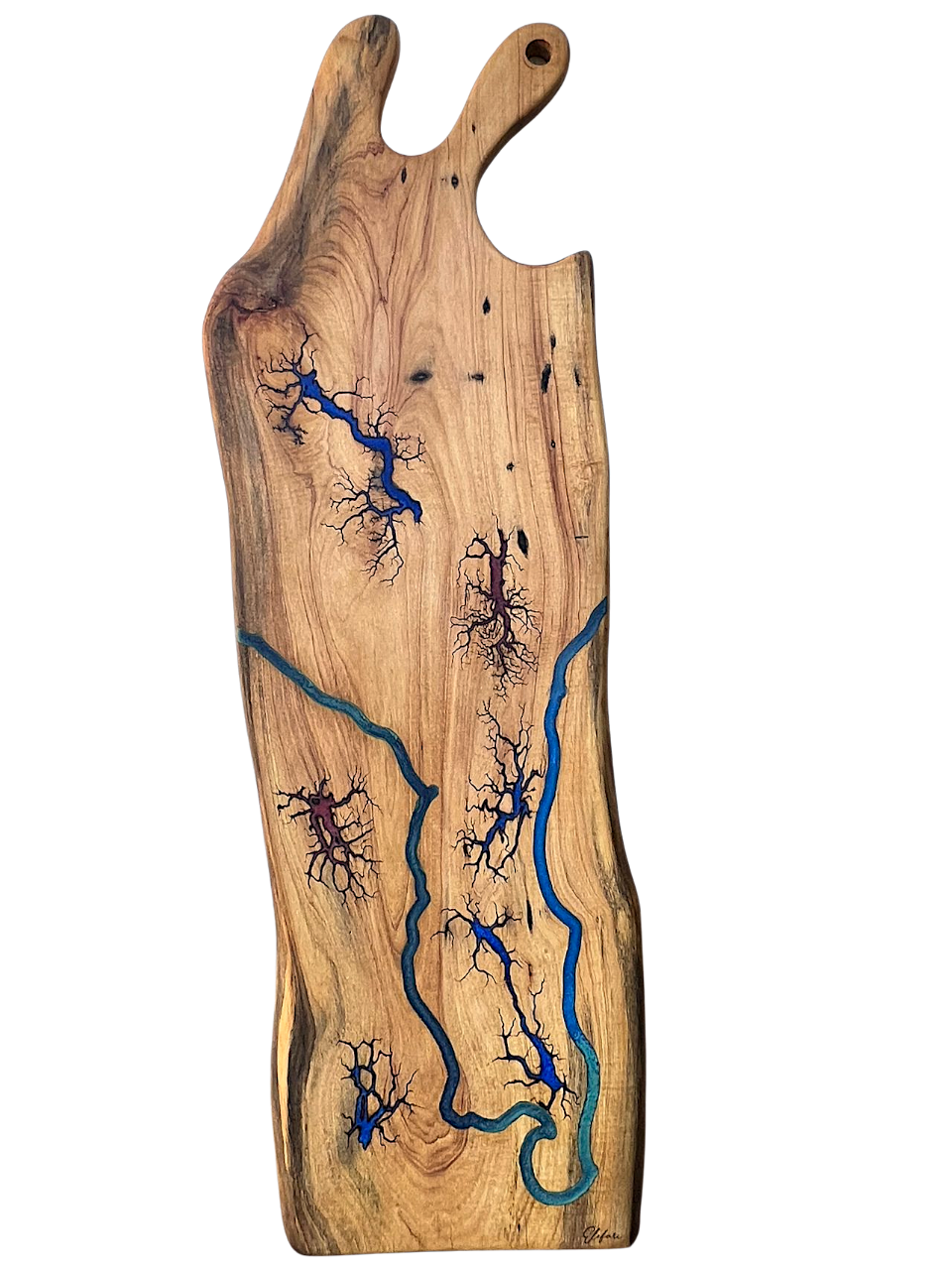 Rabbit Ears chopping board | Elefari Woodcraft